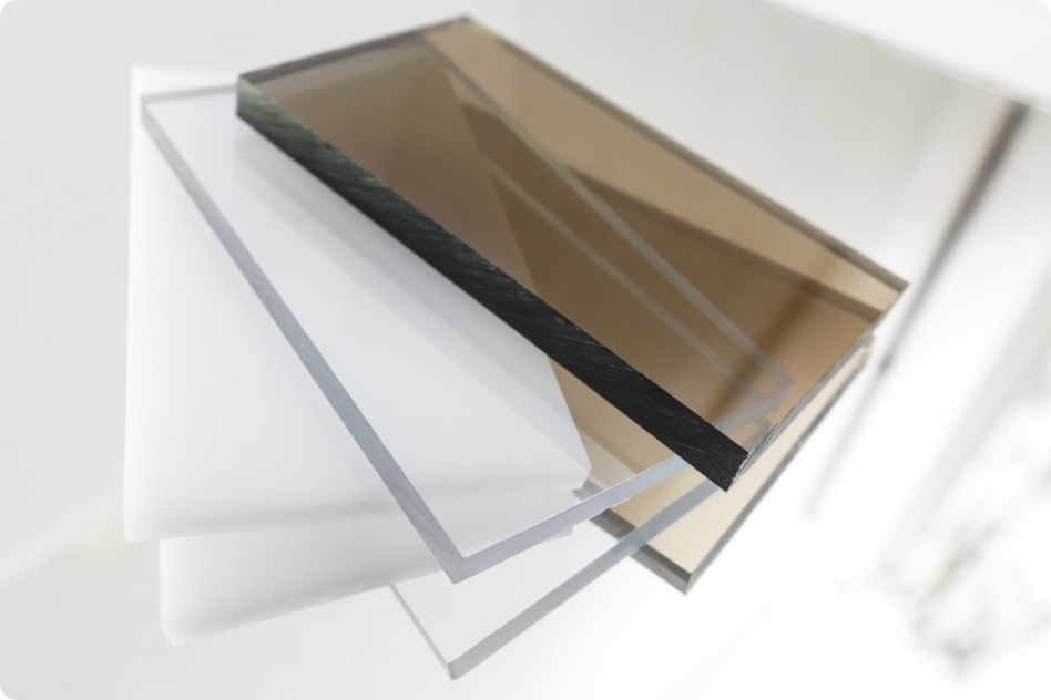 What's The Difference Between Cast and Extruded Acrylic Sheets?